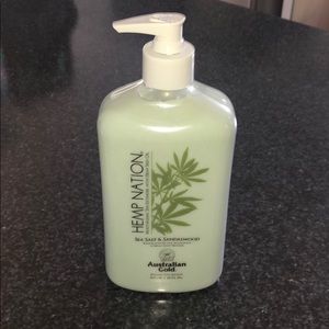 Brand new hemp sea salt & sandalwood lotion
